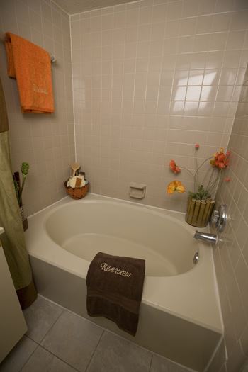 Roman tubs